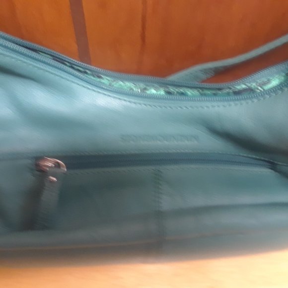 STONE MOUNTAIN PURSE - Picture 3 of 6